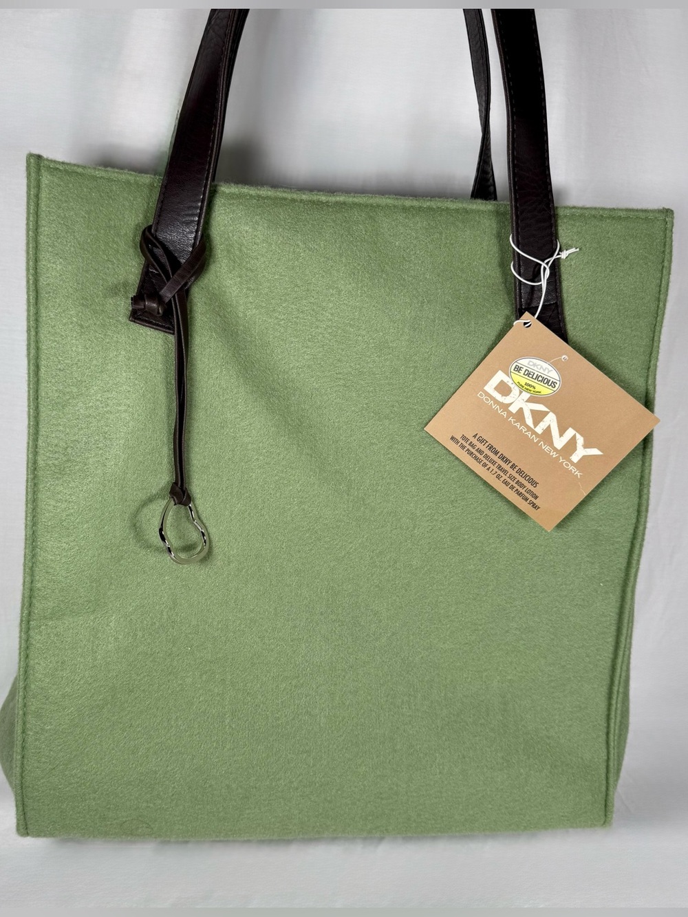 DKNY BNWT Green Apple Y2K Tote Bag